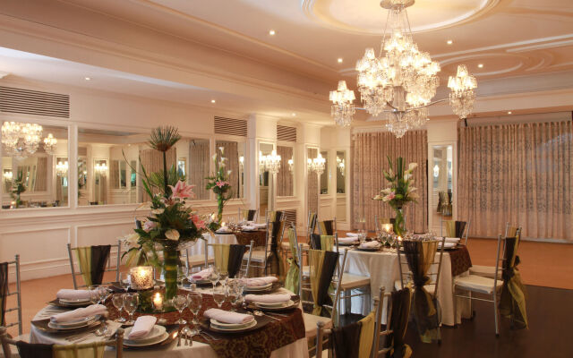 The Sulo Riviera Hotel