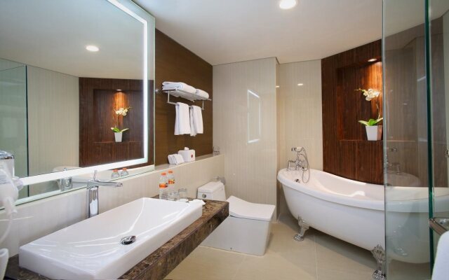 Hotel Grandhika Pemuda