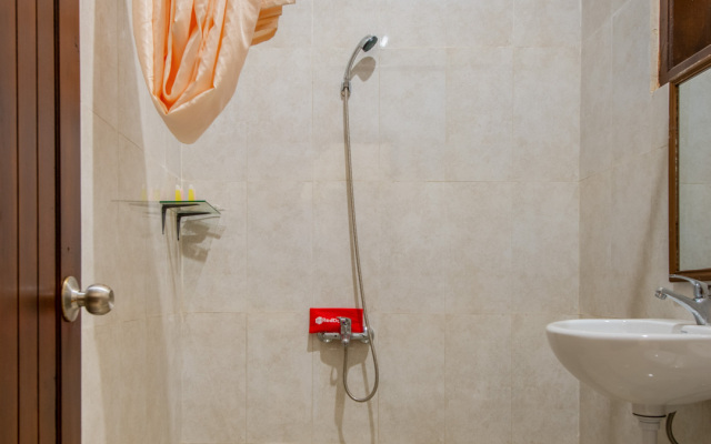 RedDoorz Plus near Balai Kota Batu 2