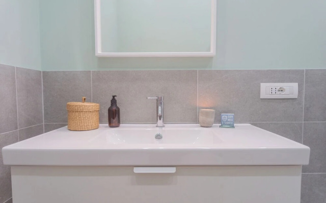 Isola Felice Grandate by Rent all Como