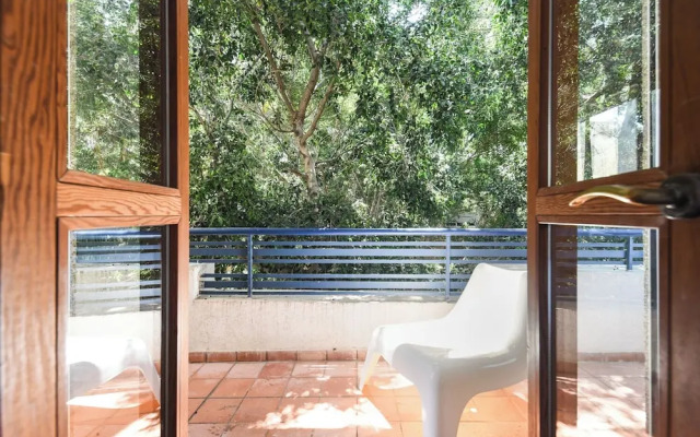 Spacious 3BR Penthouse w Rooftop