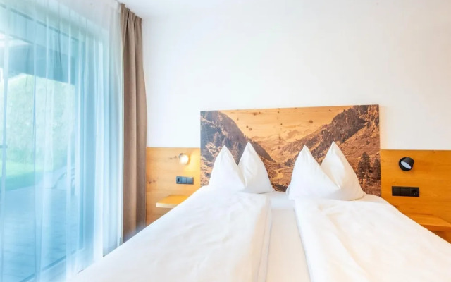 Inviting Flat in Hart With Fitness Room