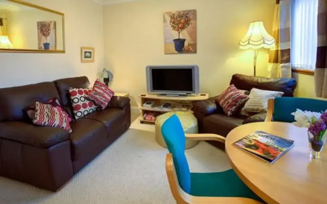Cedars Apartment