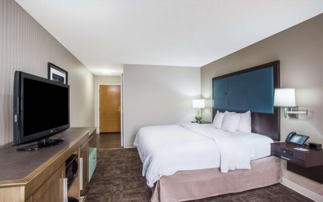 Hampton Inn Cleveland Airport - Tiedeman Road
