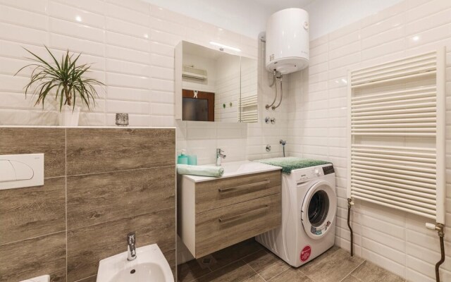 Amazing Home in Fazana With Wifi and 2 Bedrooms