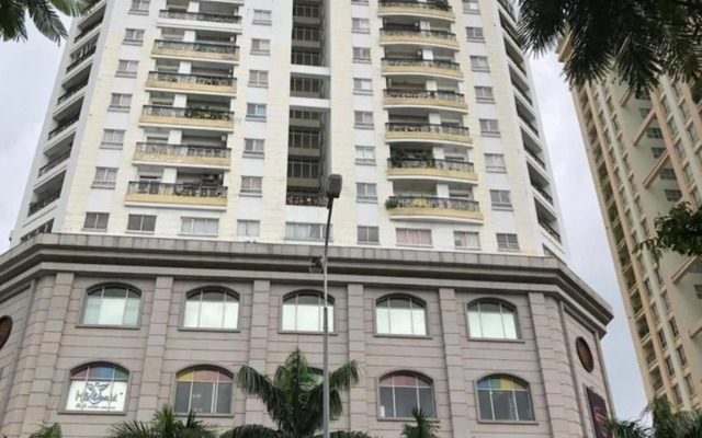 Tan Truong Son Hotel