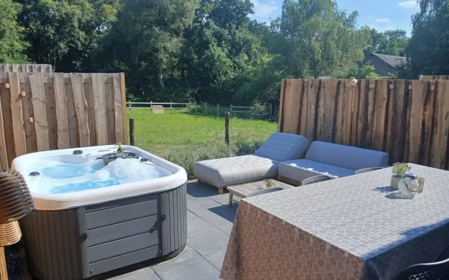 Cozy Villa w/ Sauna and BBQ