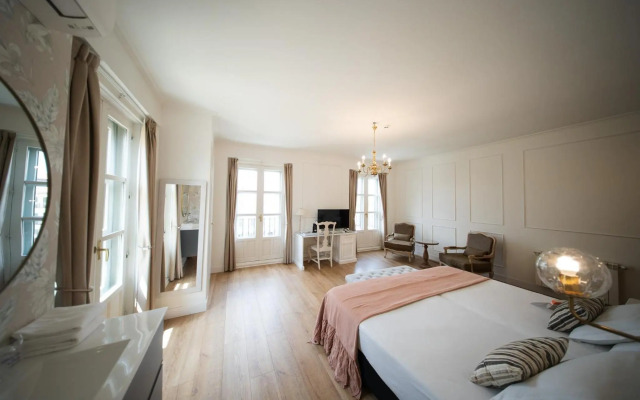 Hotel Infanta Isabel