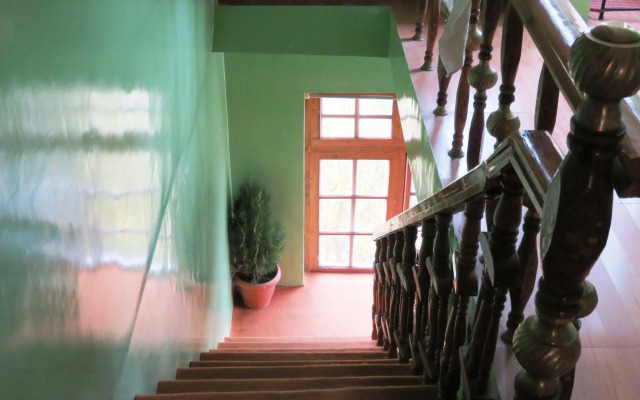 Rahela Guest House & Home Stay