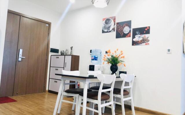 BOM HOMES- VINHOMES METROPOLIS-Service Apartment