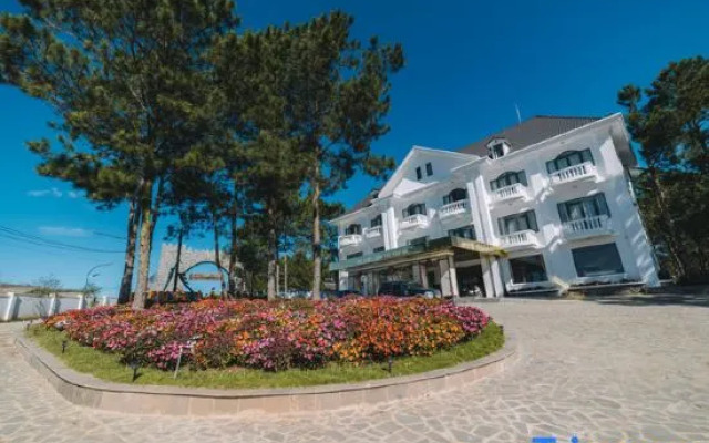 Kim Resort - Khu Nghĩ Dưỡng Rừng Lá Kim