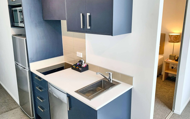 Ramada Suites By Wyndham Albany