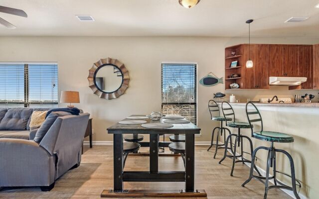 Molokai Villas Riverside 7A