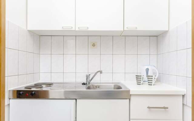 Apartman Mart