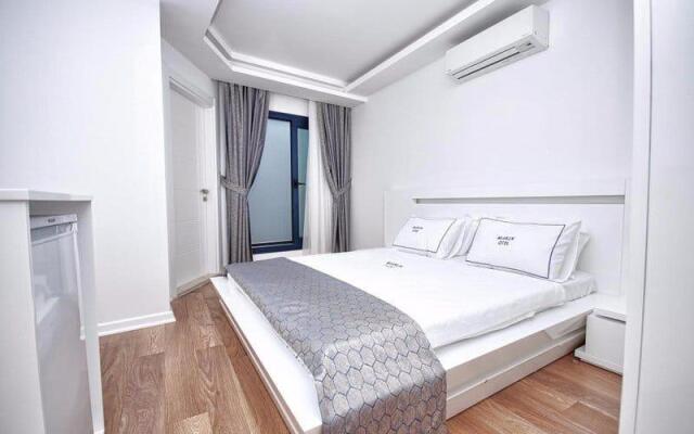 Urla Marln Otel