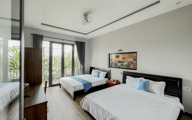 Hoi An Family Room with Swimming Pool
