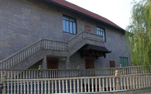 Qinshuiwan Holiday Hotel (Ninghai Wujia Manor)