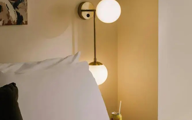 Sonder by Marriott Bonvoy The Craftsman Apartments Downtown LA