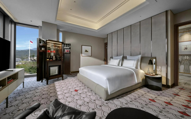 Swissôtel Nusantara – Guest Rooms – Nusantara