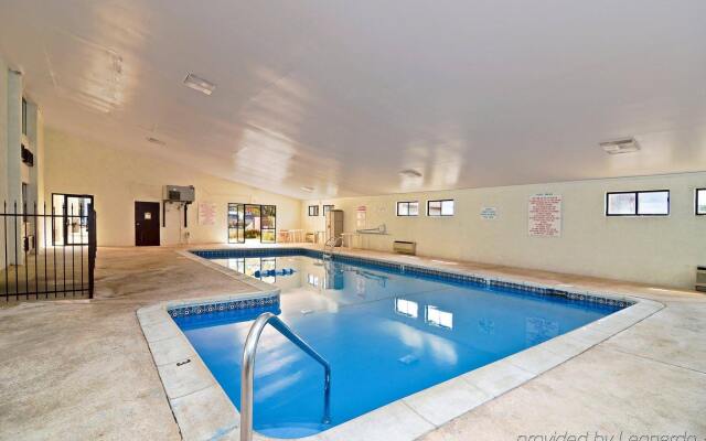 Americas Best Value Inn - Bell Tower