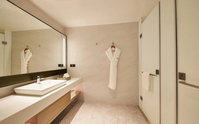 Four Points by Sheraton Jiaxing