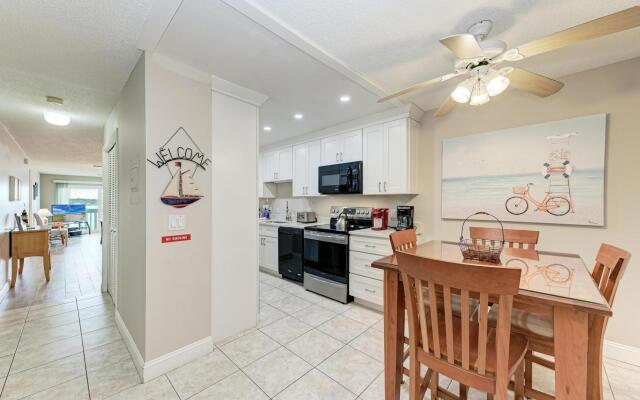 Anna Maria Island Beach Palms 2A