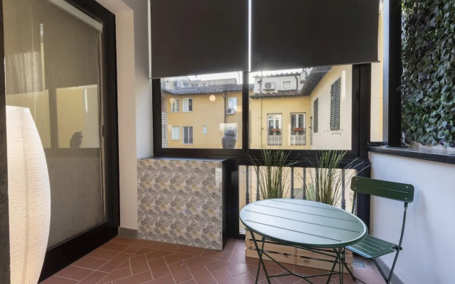 Ponte Vecchio Luxury Suite by Mmega