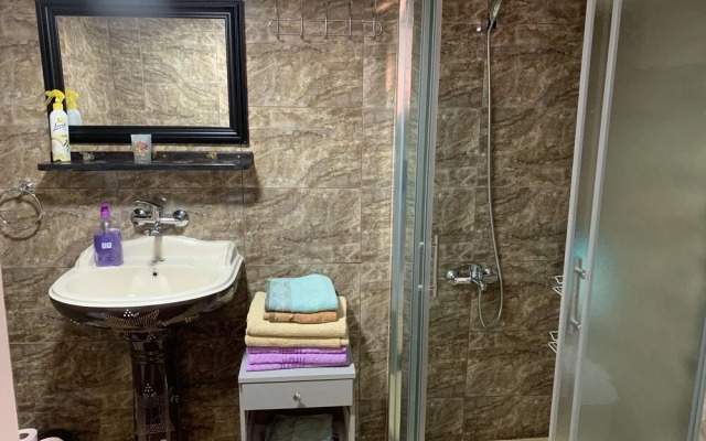 zoya guest house