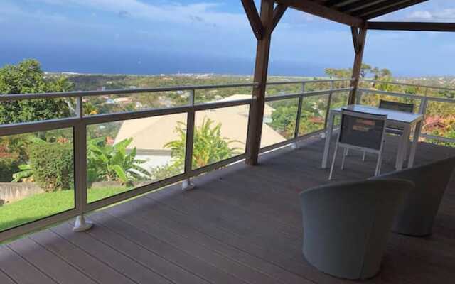 Studio in Gourbeyre, With Wonderful sea View and Furnished Terrace - 6 km From the Beach