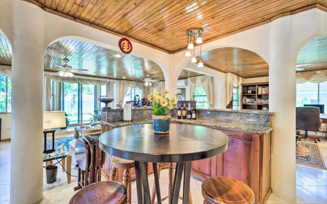 Oceanfront 'majestic Beach House' w/ Gym + Pool!