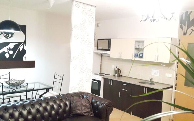 Richie Apartment near Aquapark