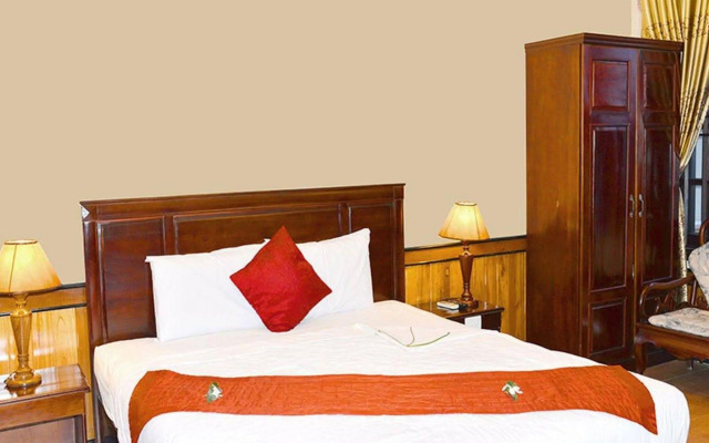 Huy Hoang River Hotel