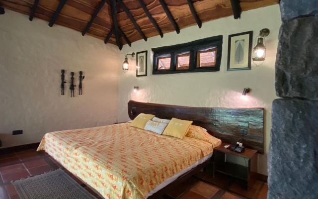 Pugdundee Safaris - Kanha Earth Lodge – Guest Rooms – Baihar