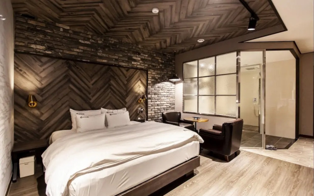 Deagu Seongseo Hotel KIM