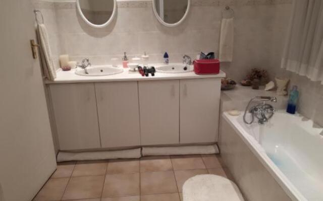 Bougain Villa Guesthouse