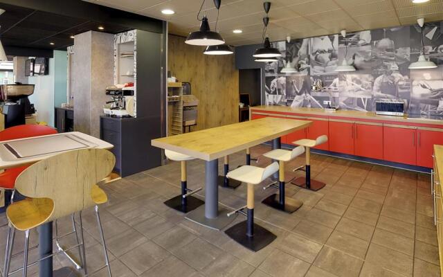 ibis Thonon Centre Hotel