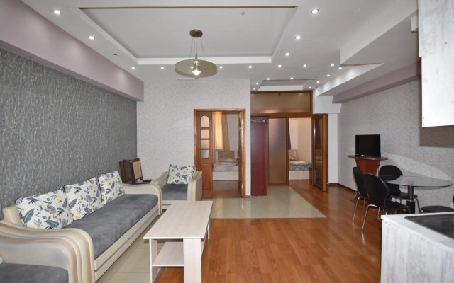 Apartment No 8, Abovyan Street