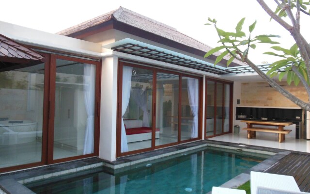 HK Villa Bali