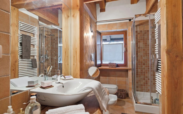 Gleise Lodge apartment