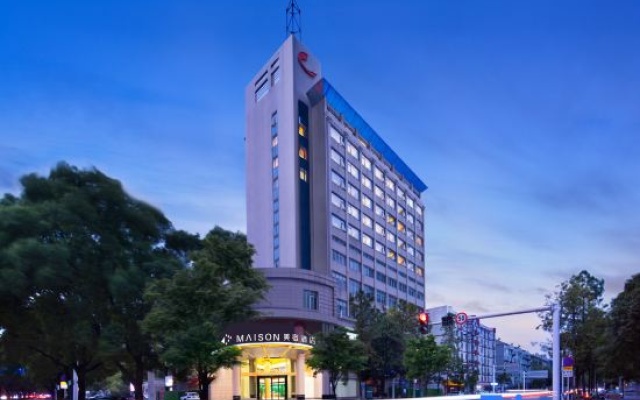 MAISON Hotel (Wanda Plaza, Changde Railway Station, Changde) – Exterior – Changde