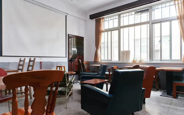B.A.G Hostel