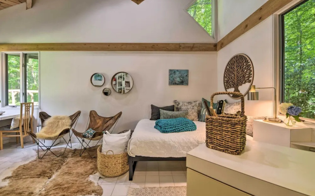 Tree-lined Robbinsville Studio, Near Trails!