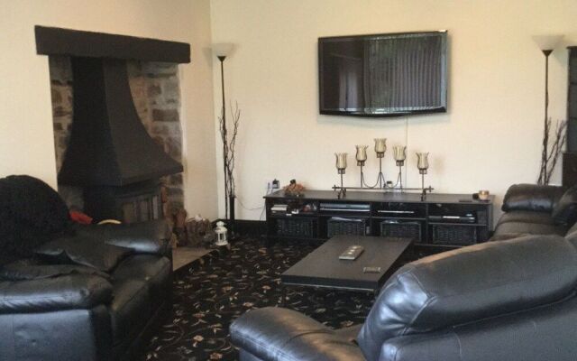 Pen-y-Bont Guest House
