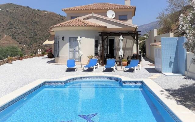 Gorgeous Villa in Arenas Spain With Private Swimming Pool