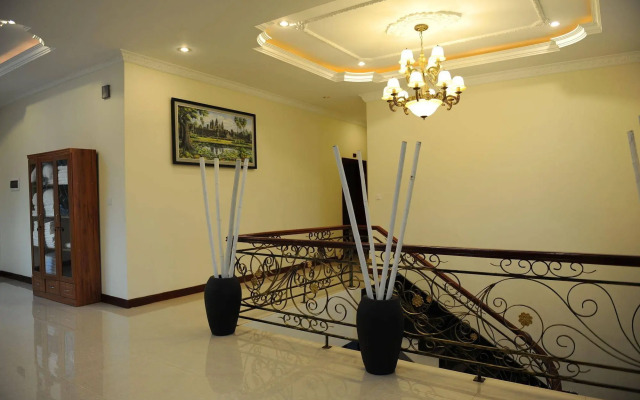 Relax Inn Boutique