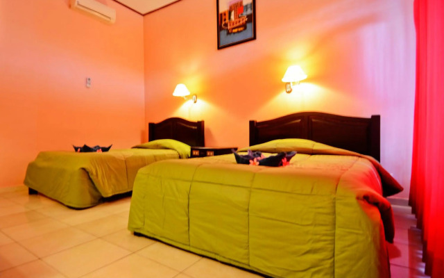 Pesona Beach Inn