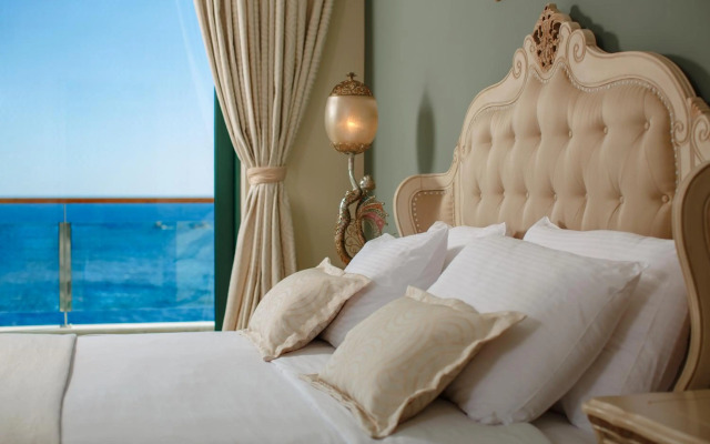 Royal Princess Hotel