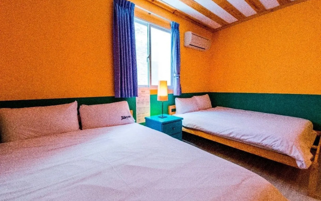 Oasis Inn