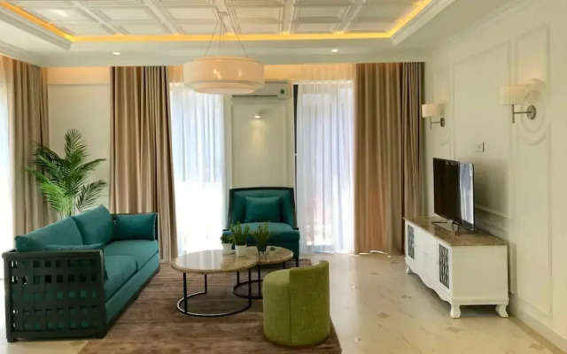 E3 Villa