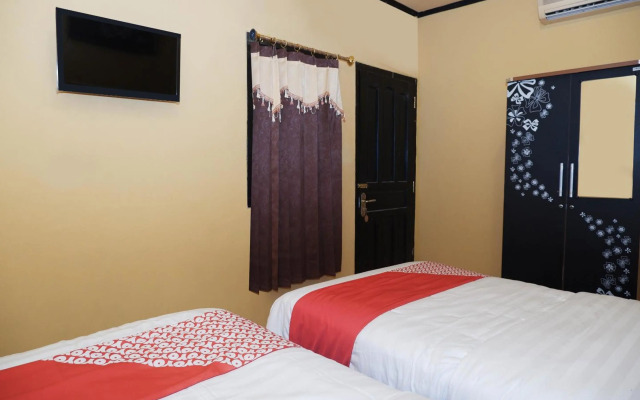 Super OYO 598 Udan Mas Guesthouse& Gallery